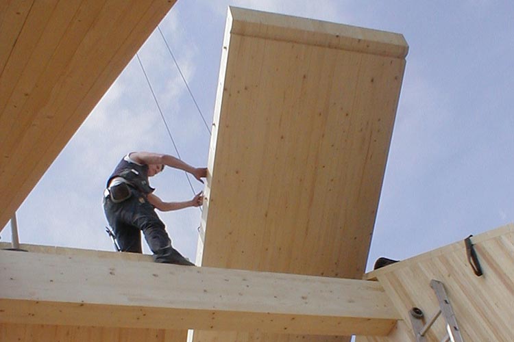 Bauweise, Massivholzbau - Brettstapelbau: Feuchtigkeit